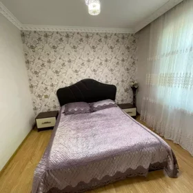In Baku 60.0 m² house with 3.0 rooms is for rent - Image 3