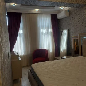 In Baku 90.0 m² apartment is for sale - Image 5