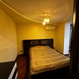 In Baku 80.0 m² apartment is for rent - Image 3