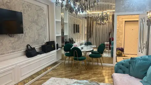 In Baku 80.0 m² apartment is for rent - Image 4