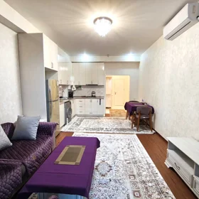 In Baku 70.0 m² apartment is for rent - Image 2