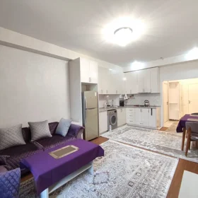 In Baku 70.0 m² apartment is for rent - Image 5