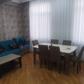 In Baku 62.0 m² apartment is for sale - Image 3