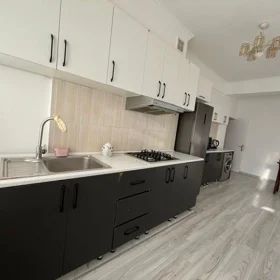 In Baku 90.0 m² apartment is for sale - Image 4