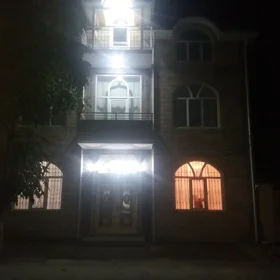 In Şamaxı 160.0 m² house with 6.0 rooms is for sale - Изображение 2