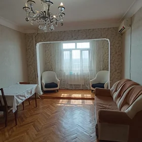 In Sumgayit 98.0 m² apartment is for sale - Изображение 2