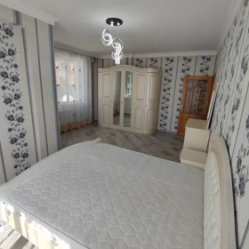 In Baku 130.0 m² apartment is for rent - Image 5