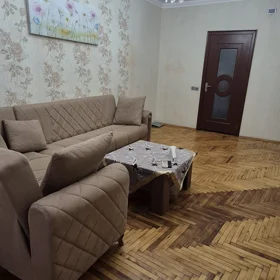 In Baku 66.0 m² apartment is for sale - Image 3
