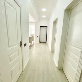 In Baku 150.0 m² house with 5.0 rooms is for sale - Image 3