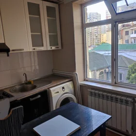 In Khirdalan 70.0 m² apartment is for sale - Image 2