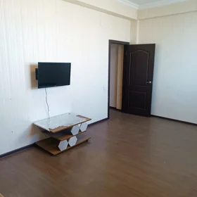 In Baku 62.0 m² apartment is for rent - Image 2