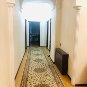 In Baku 160.0 m² apartment is for rent - Image 4