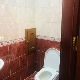 In Baku 160.0 m² apartment is for rent - Image 5