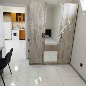 In Baku 65.0 m² house with 3.0 rooms is for rent - Image 4