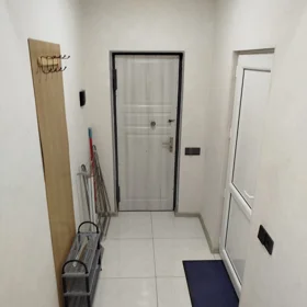 In Baku 65.0 m² house with 3.0 rooms is for rent - Image 5