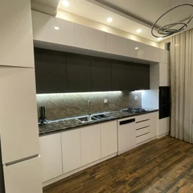 In Baku 100.0 m² apartment is for rent - Image 2