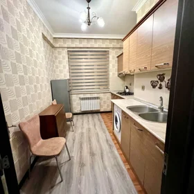 In Baku 130.0 m² apartment is for rent - Image 5