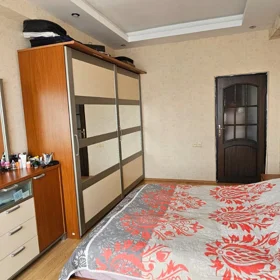 In Baku 110.0 m² apartment is for sale - Image 4