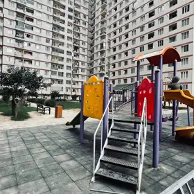 In Baku 65.0 m² apartment is for sale - Image 3