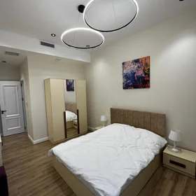 In Baku 140.0 m² apartment is for rent - Image 3