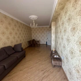 In Baku 90.0 m² apartment is for rent - Image 2