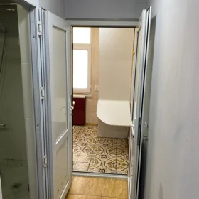 In Baku 50.0 m² apartment is for rent - Image 3