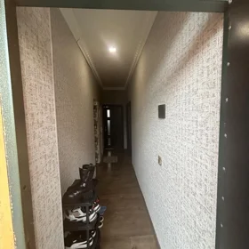 In Baku 104.0 m² house with 6.0 rooms is for sale - Image 3