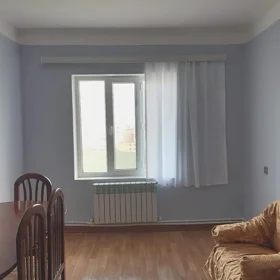In Baku 70.0 m² apartment is for rent - Image 2