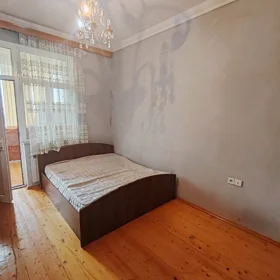 In Baku 50.0 m² apartment is for sale - Image 4