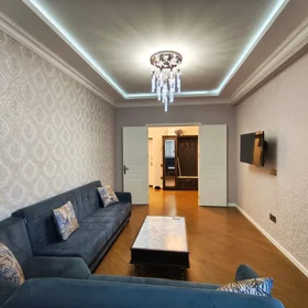In Baku 87.0 m² apartment is for rent - Image 3