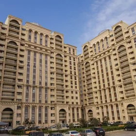In Baku 82.0 m² apartment is for rent - Image 2