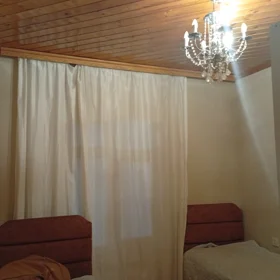 In Baku 100.0 m² house with 7.0 rooms is for sale - Image 4