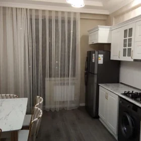 In Baku 90.0 m² apartment is for rent - Image 2
