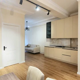 In Baku 75.0 m² apartment is for rent - Image 4