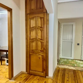 In Baku 100.0 m² apartment is for sale - Image 5