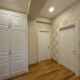 In Baku 102.0 m² apartment is for rent - Image 5
