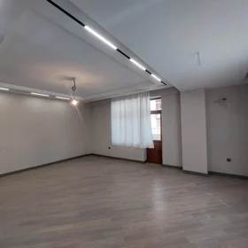 In Baku 164.0 m² apartment is for sale - Image 5