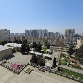 In Baku 70.0 m² apartment is for sale - Image 2