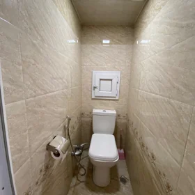 In Baku 70.0 m² apartment is for sale - Image 5
