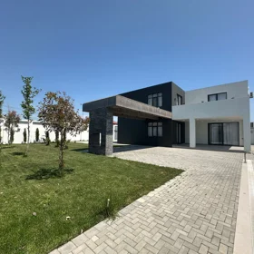 In Baku 300.0 m² house with 5.0 rooms is for sale - Изображение 2