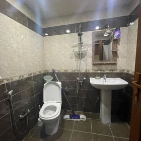 In Khirdalan 64.0 m² apartment is for rent - Image 3