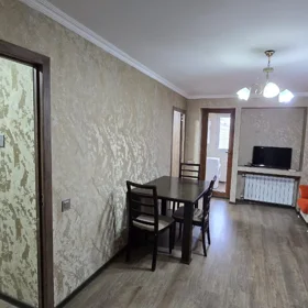 In Baku 70.0 m² apartment is for rent - Image 2