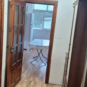 In Baku 65.0 m² apartment is for rent - Image 5
