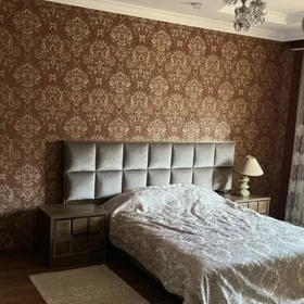 In Baku 120.0 m² apartment is for rent - Image 4