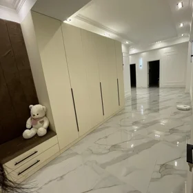 In Baku 154.0 m² apartment is for sale - Image 5