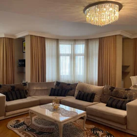 In Baku 150.0 m² apartment is for sale - Image 2