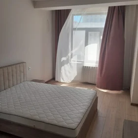 In Baku 110.0 m² apartment is for rent - Image 4