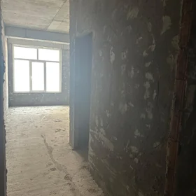 In Baku 272.0 m² apartment is for sale - Image 2