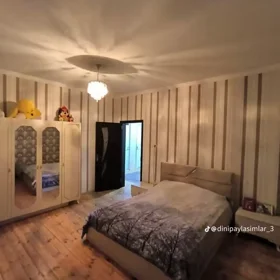 In Baku 300.0 m² house with 4.0 rooms is for sale - Image 4