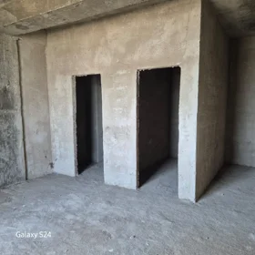 In Baku nan m² apartment is for sale - Image 3